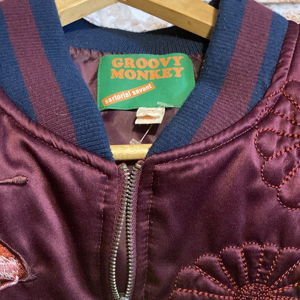 Max Studio Groovy Monkey Embroidered Bomber Jacket Sz Med - Picture 5 of 15